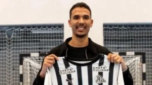 كييل الألماني يعزز دفاعه بالتعاقد مع مهاب سعيد نجم كرة اليد المصري